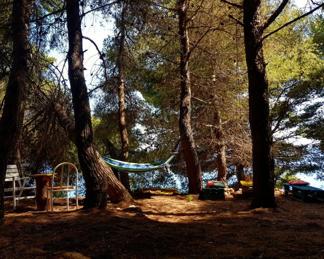 The Sea Cave Camping Himare Exterior photo
