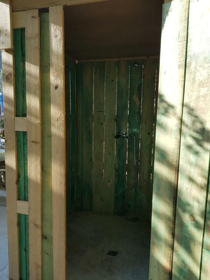The Sea Cave Camping Himare Exterior photo