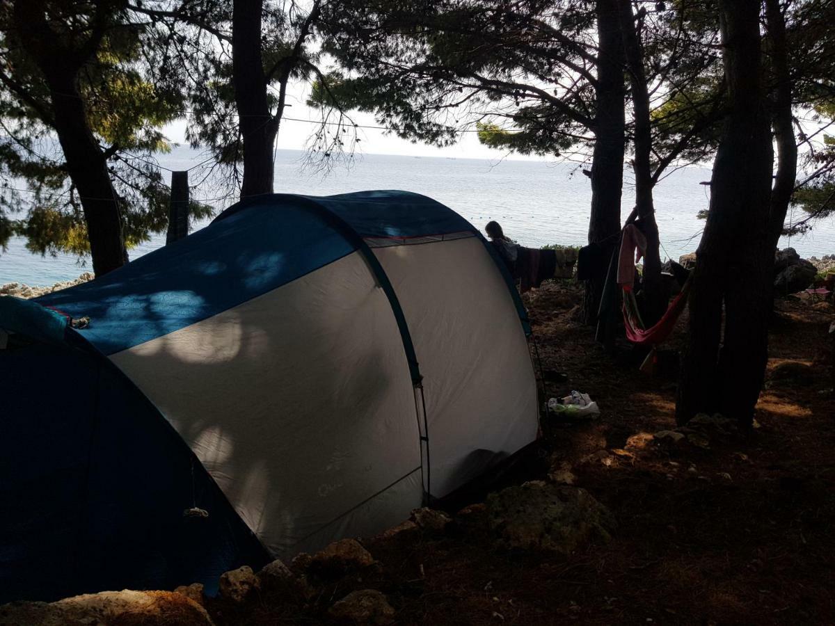 The Sea Cave Camping Himare Exterior photo